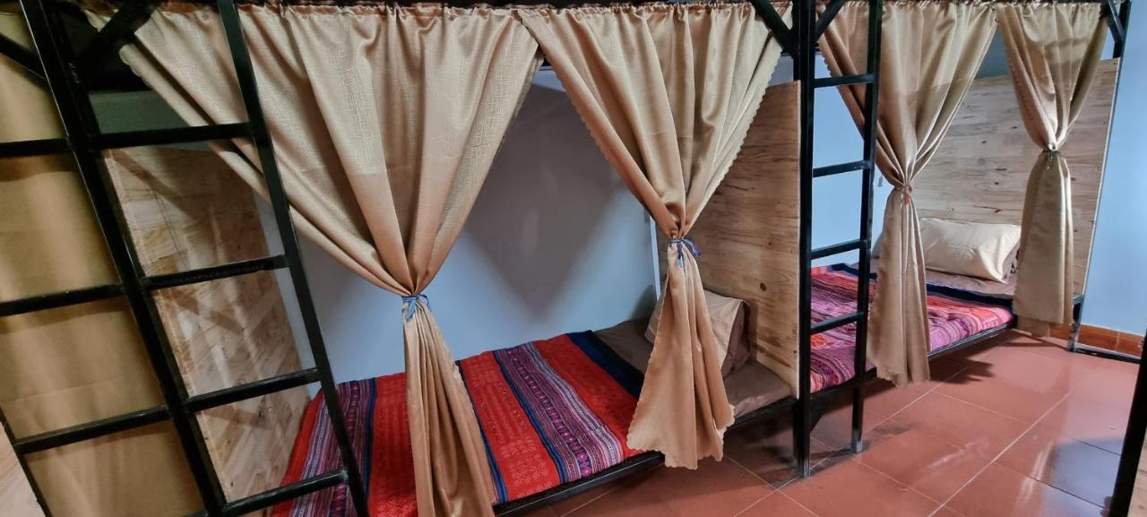 Hostel Rainbow House Ha Giang Exterior foto
